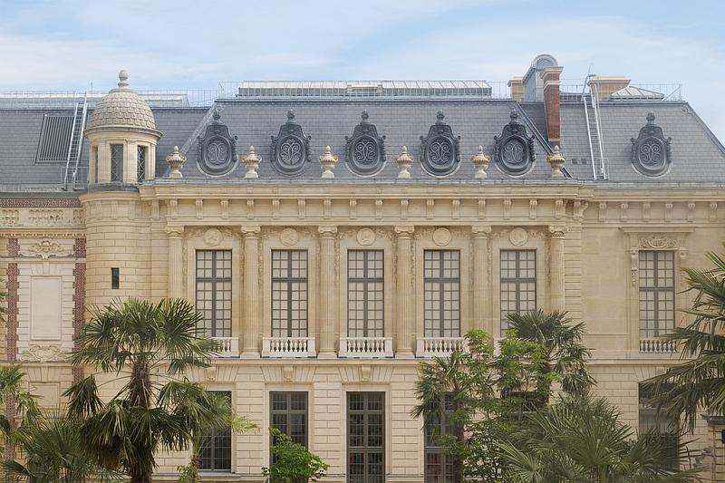The Richelieu site Of the French National Library (BNF) - Salle Ovale & Salle Labrouste